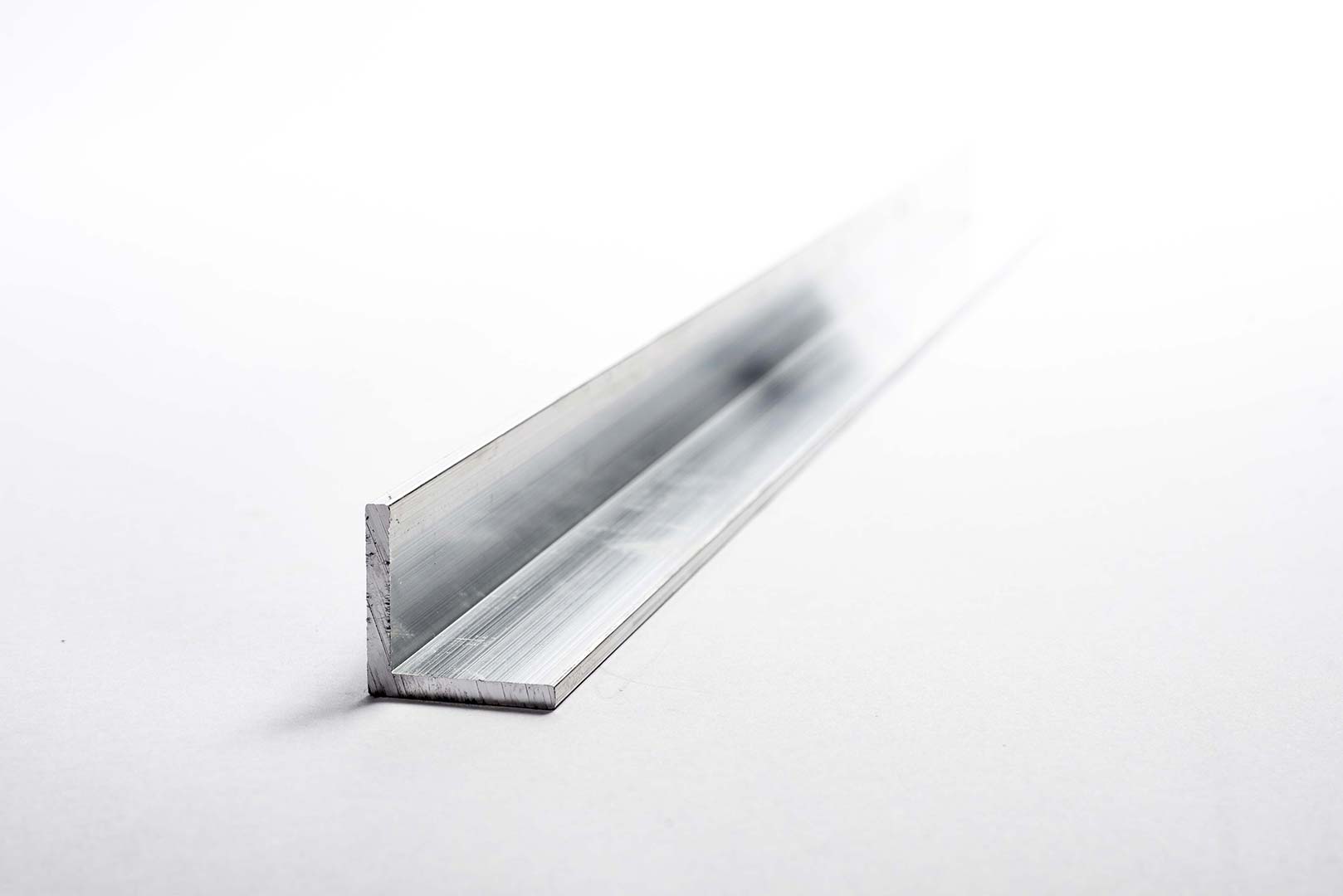 FREEPOST 23" x 4" x 1" UK SELLER NEW Aluminium Angle Infill 